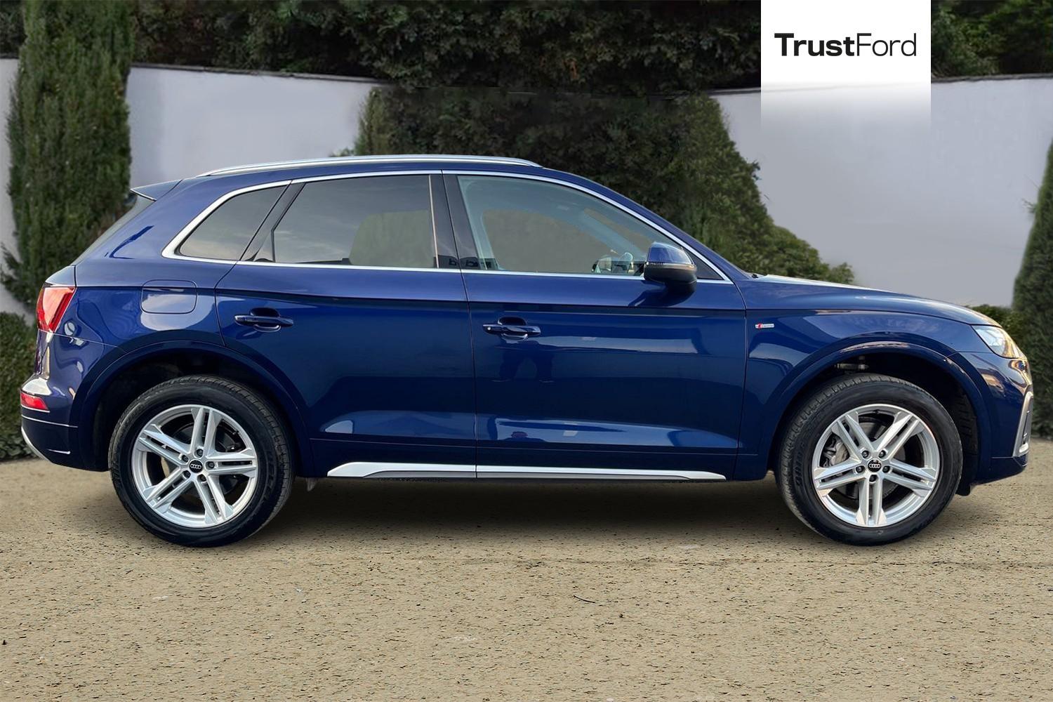 Audi Q5 Photo 2