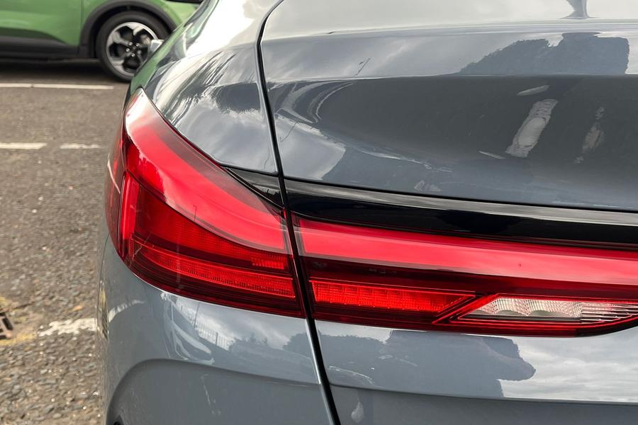 BMW 2 SERIES Photo autoimg-3c7531950dd8a3a3995fe29ec48ab52e6b30bb56.jpg