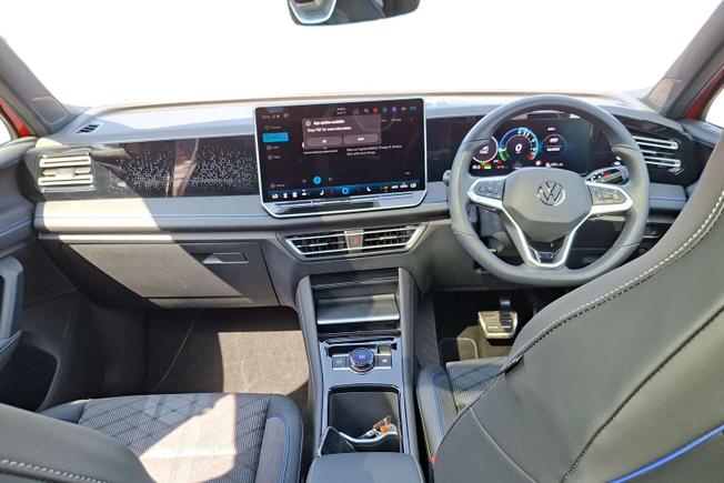 VOLKSWAGEN Tiguan Photo 10