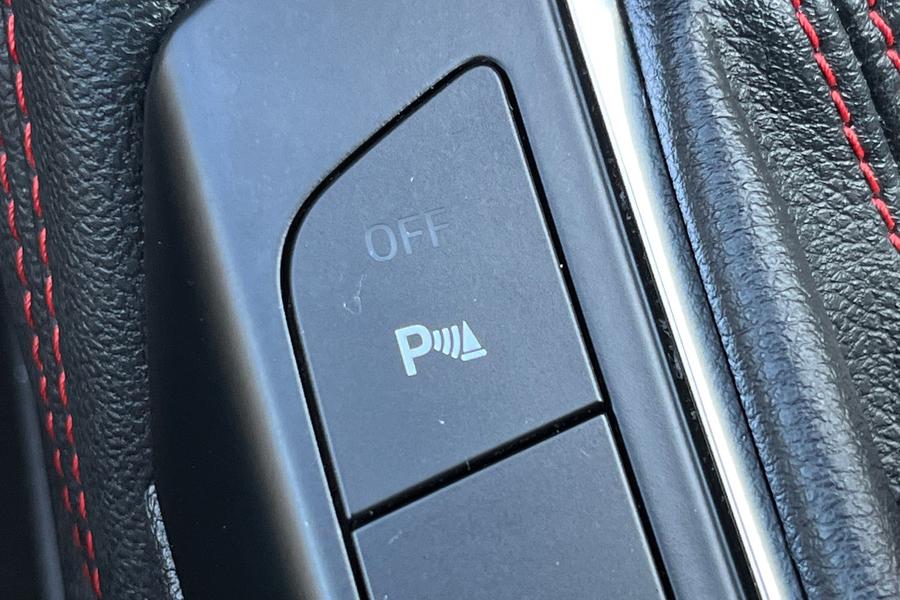 Ford Kuga Photo autoimg-3c761664972ee5d63f9ba6e27d761db88aa46eab.jpg