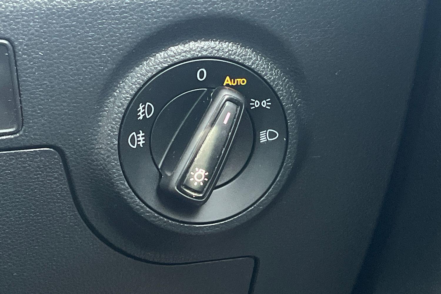 SEAT IBIZA Photo 24