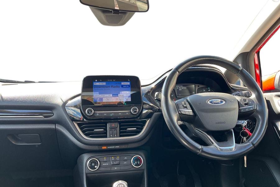 Ford FIESTA Photo autoimg-3c7733432b26b917cfbfaf46d324c2a7bb4e2911.jpg