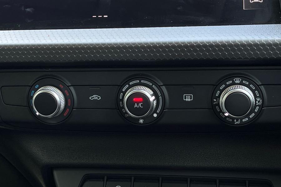 Audi A1 Photo autoimg-3c789944a37b0c69343464d921f2aa36522cfbb2.jpg