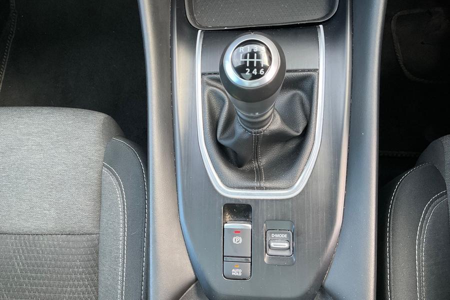 Nissan QASHQAI Photo autoimg-3c7cbc6dcce859c1546954656bca44eda937ba86.jpg