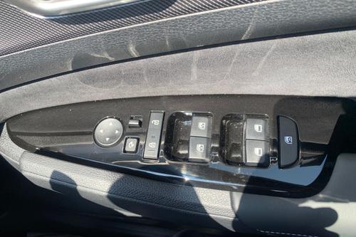 Kia SPORTAGE Photo autoimg-3c80bfe8bfbd3a2332d4fbc0d8201463ba7206b3.jpg