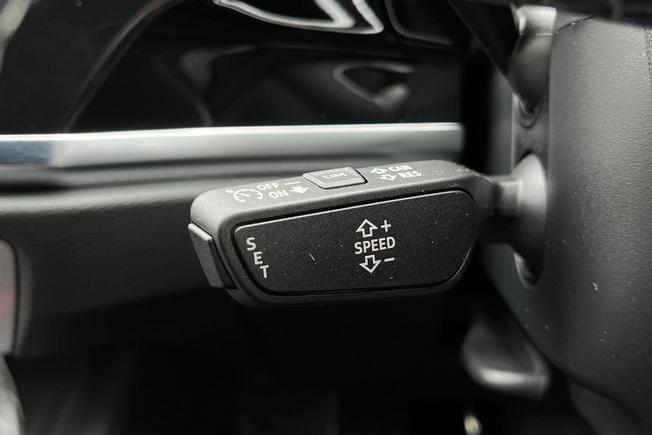 AUDI Q3 Photo 37