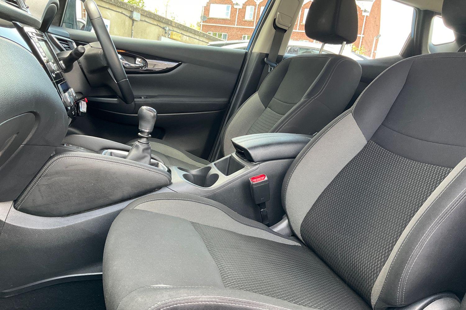Nissan QASHQAI Photo 18