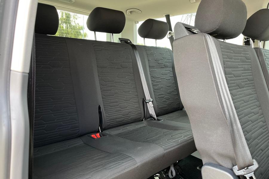 Volkswagen Transporter Shuttle Photo autoimg-3c8555482c37fff18d724b9f707765a60523c0fe.jpg
