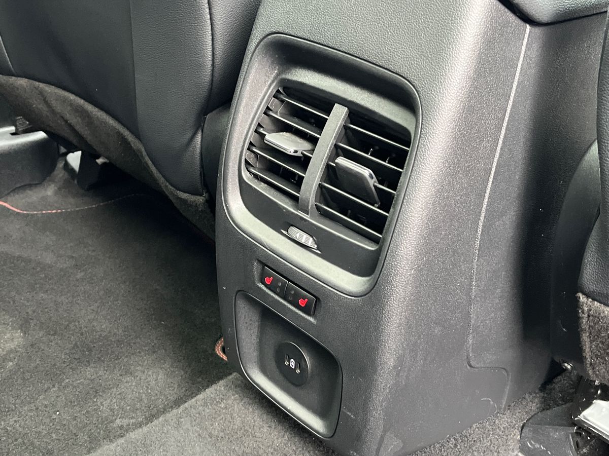 Ford Kuga Photo 34