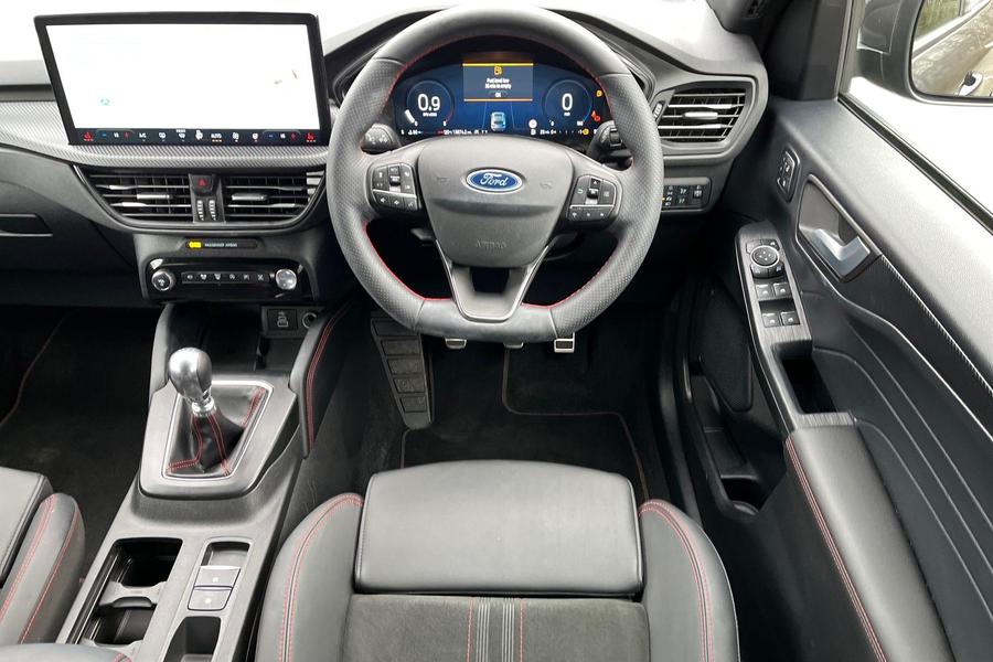 Ford KUGA Photo autoimg-3c8c24e938535e44e3fb35effbf1a762162ae6e9.jpg