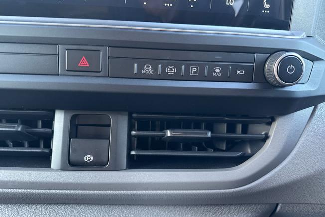 VOLKSWAGEN Transporter Photo 45