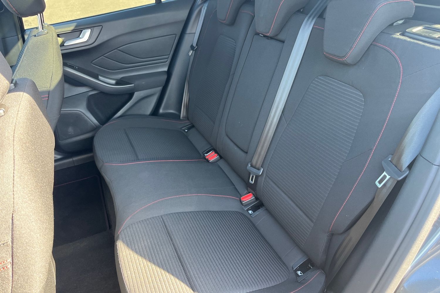 Ford Focus Photo 19