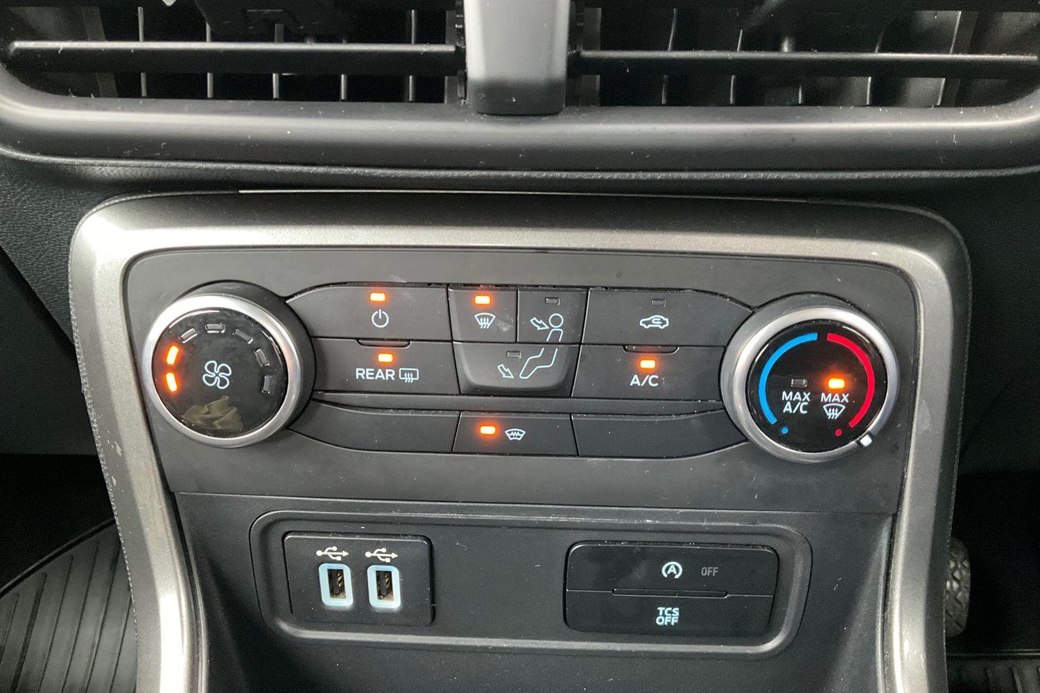 Ford ECOSPORT Photo 27