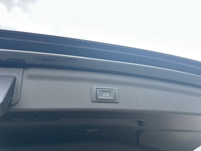Audi Q3 Photo 33