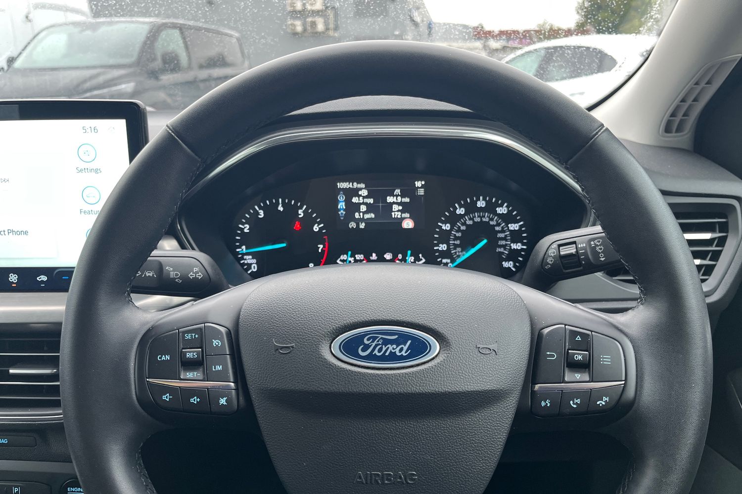 Ford FOCUS Photo 11