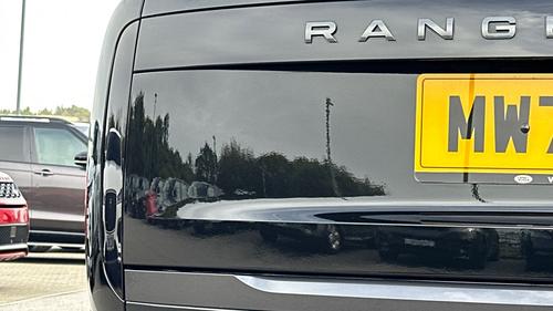 Land Rover Range Rover Photo autoimg-3c91e13228b86d3861e1801af782d84ce85f018d.jpg