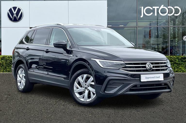 Used 2021 Volkswagen Tiguan Allspace Life 1.5 TSI 150PS 7-Speed DSG 5 Door Deep Black pearl at JCT600