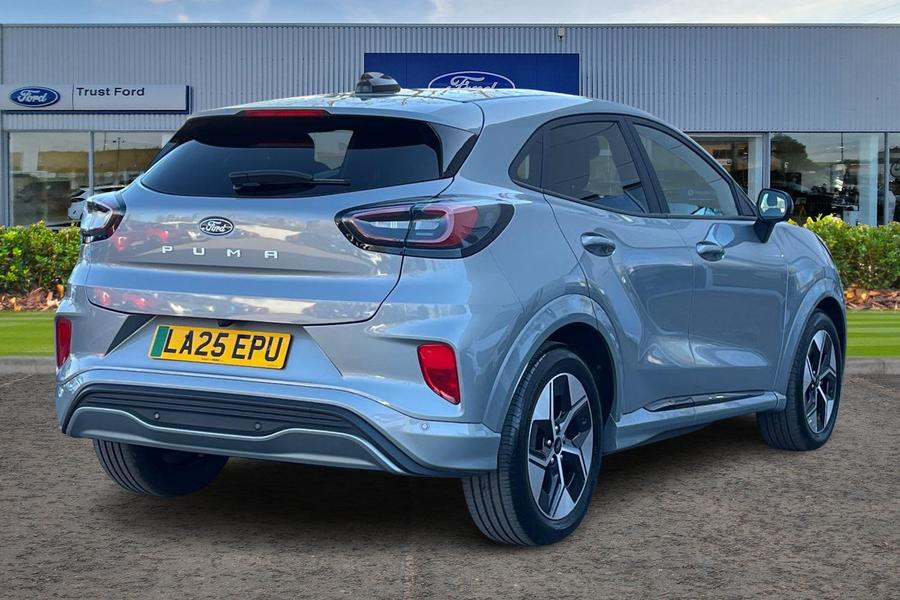 Ford PUMA Photo autoimg-3c9884e243a43bc72535b451466eaa2f5f5396d4.jpg