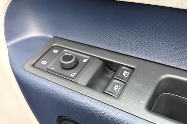VOLKSWAGEN Id. Buzz Photo 43