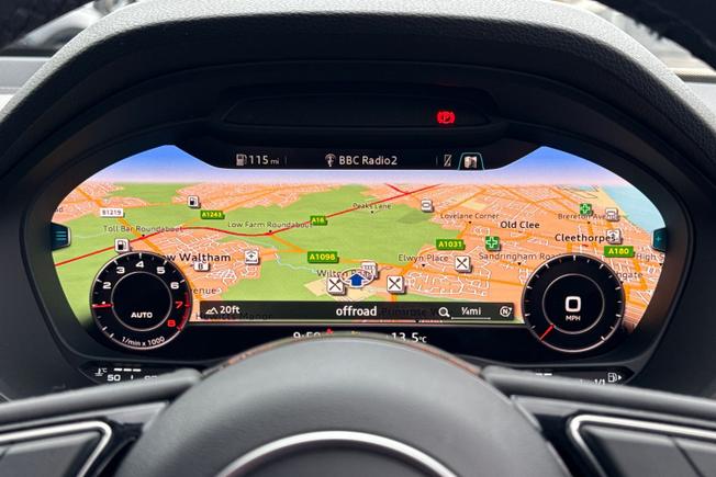 AUDI Q2 Photo 28