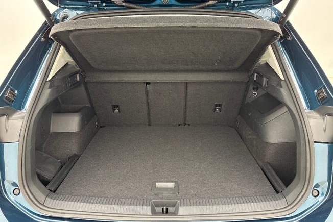 VOLKSWAGEN Tiguan Photo 12