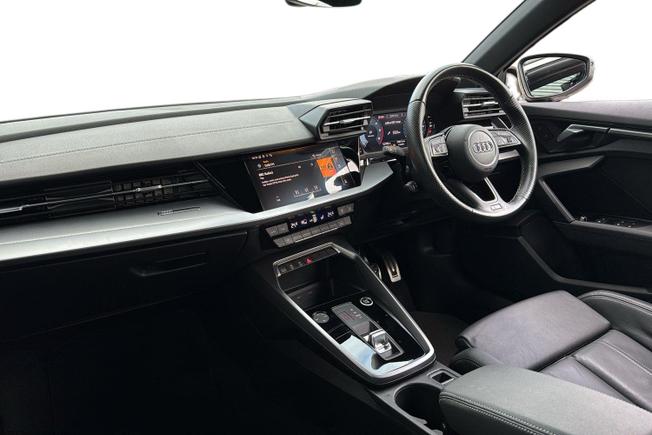 AUDI A3 Photo 2