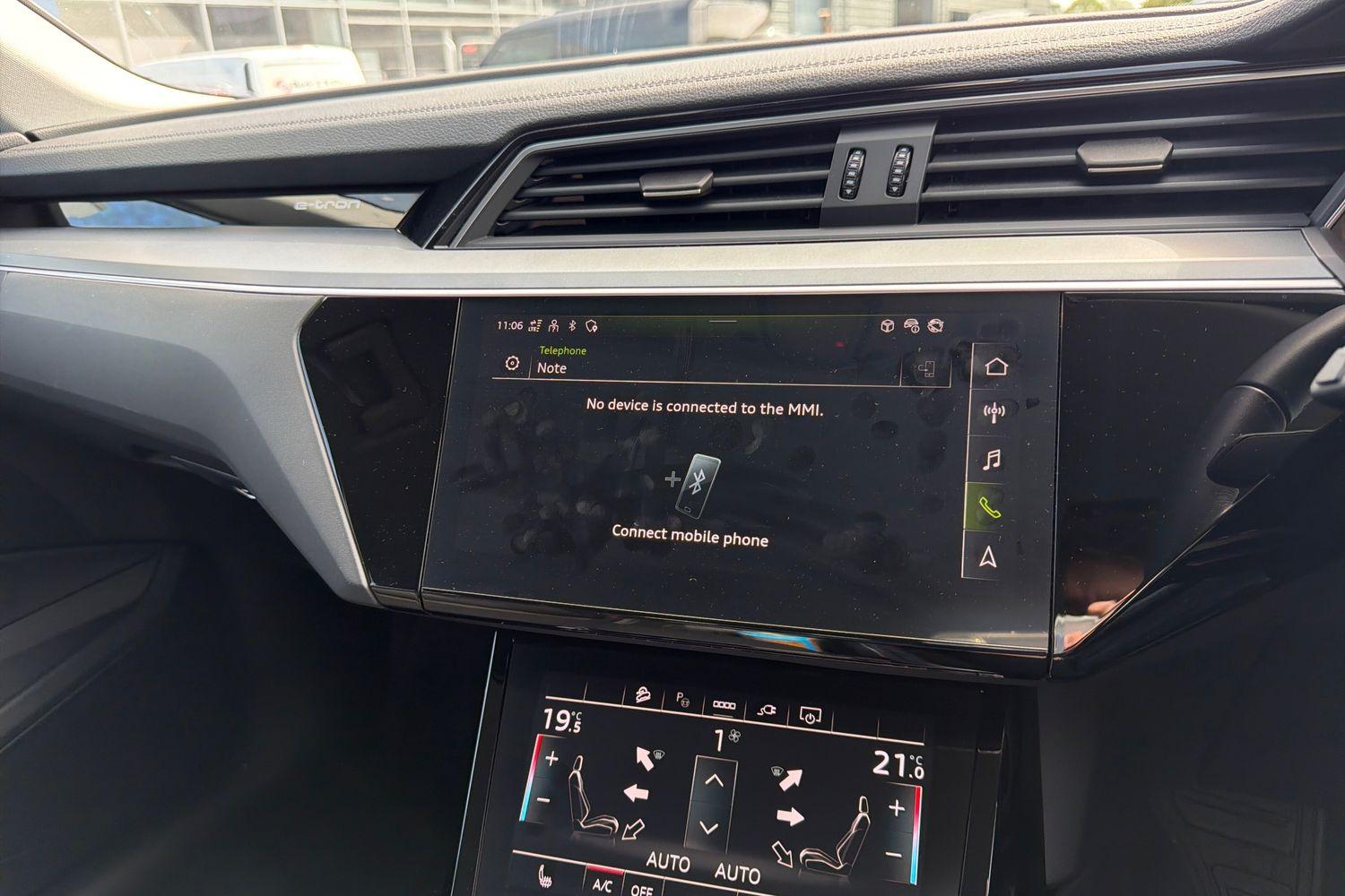 Audi E-TRON Photo 28