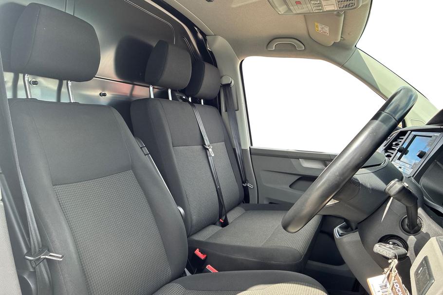 Used Volkswagen TRANSPORTER BT72XAN 11