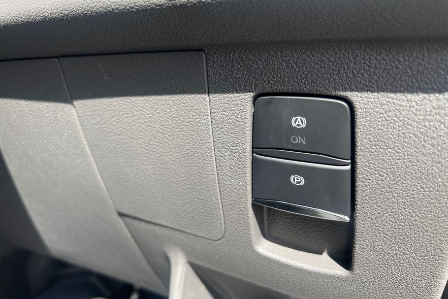 Used FORD TRANSIT WP75PLN 37