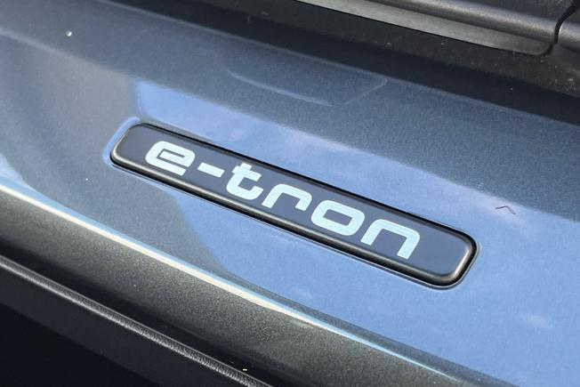 AUDI Q4 E-Tron Photo 35