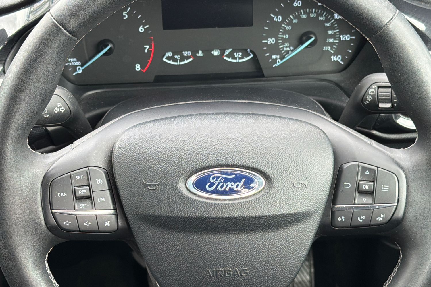 Ford PUMA Photo 11