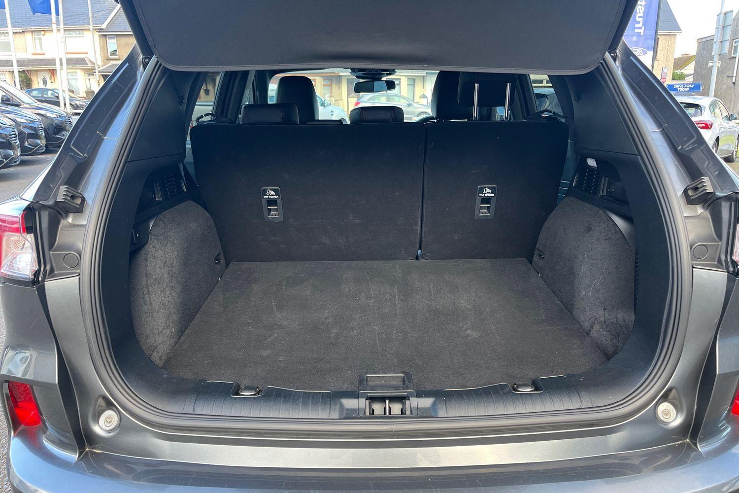 Ford KUGA Photo 20