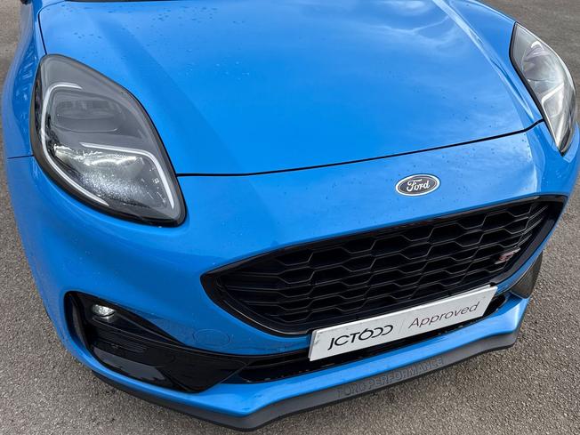 FORD Puma Photo 33