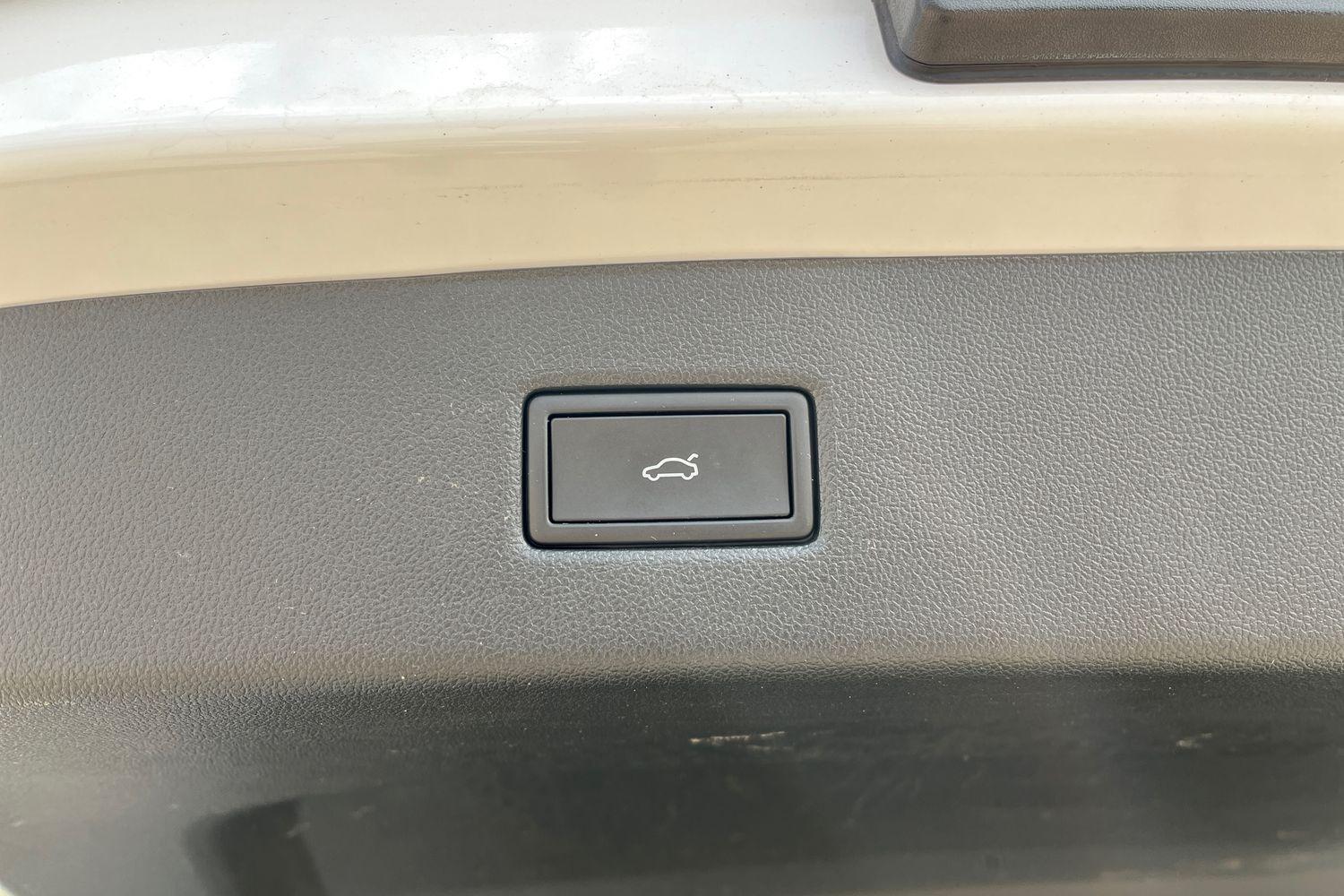 Ford Explorer Photo 25