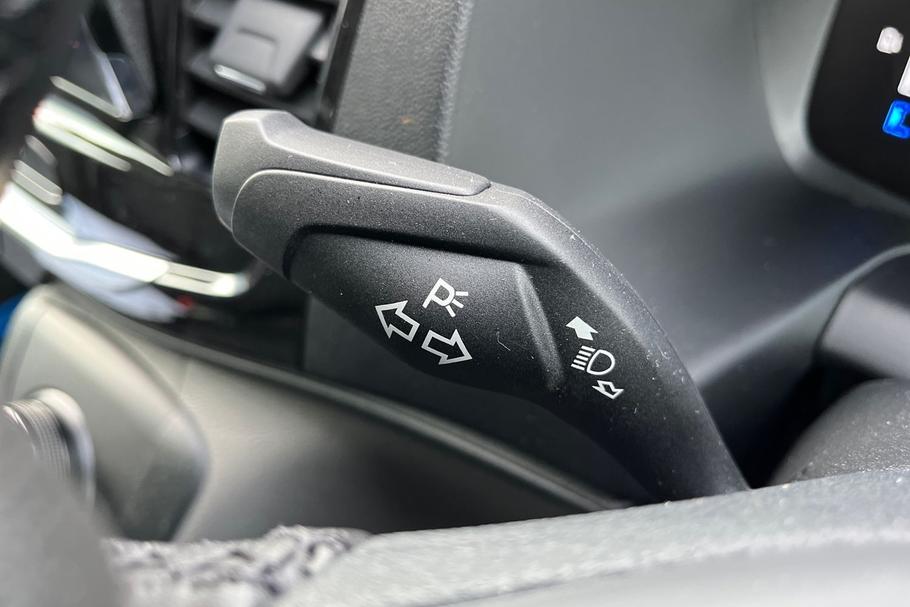 Used Ford E-TRANSIT 18