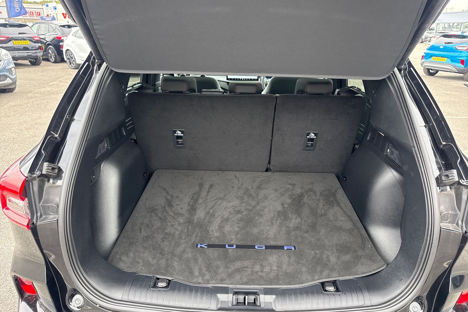 Ford KUGA Photo 20