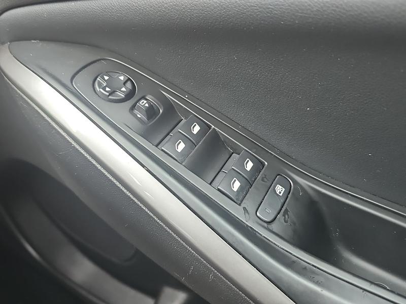 Used Vauxhall Grandland BG23ZXS 25