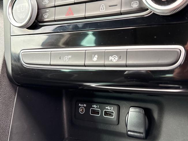 RENAULT Megane Photo 33