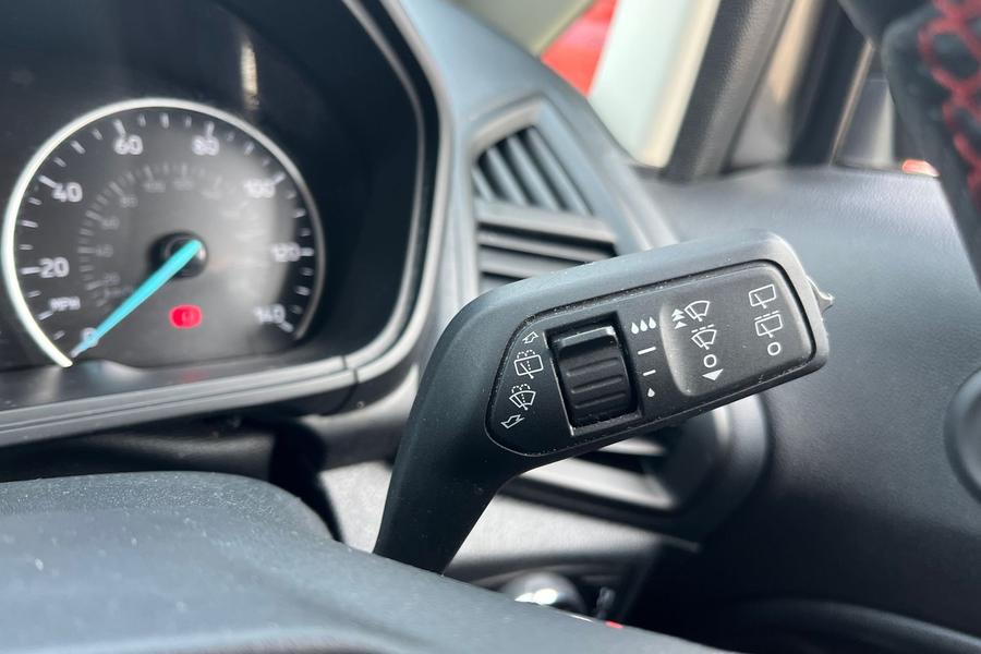 Ford ECOSPORT Photo autoimg-3cbfe1efaa05c21ae3b02ae6c234dfc9279e6d77.jpg