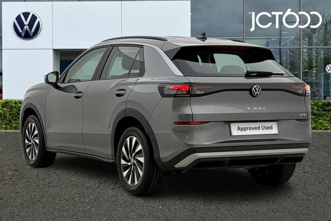 VOLKSWAGEN T-Roc Photo 3