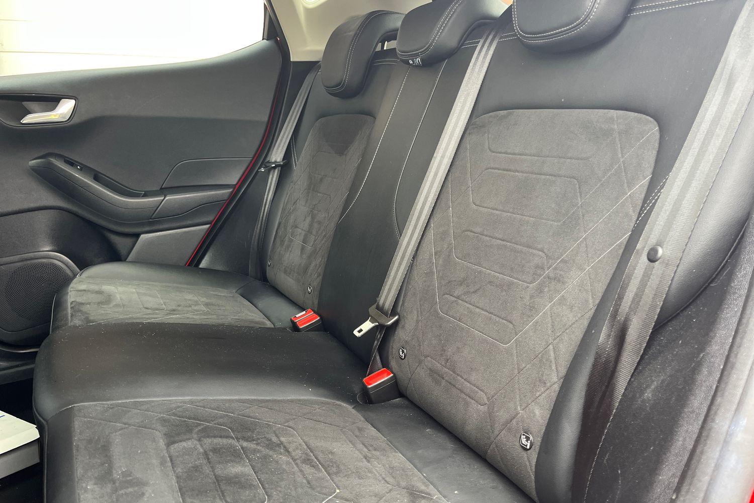 Ford Fiesta Photo 19