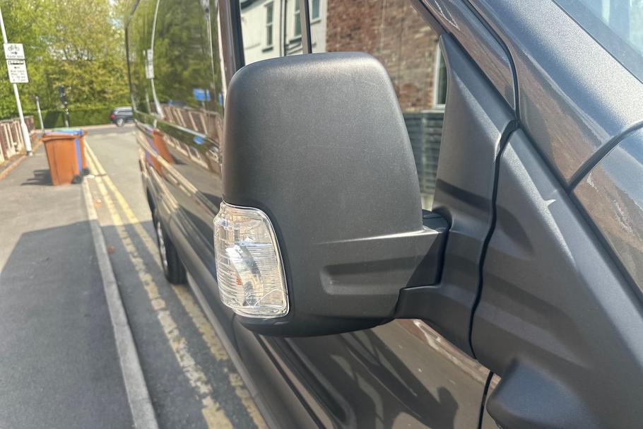 Used FORD TRANSIT DP25JXH 39