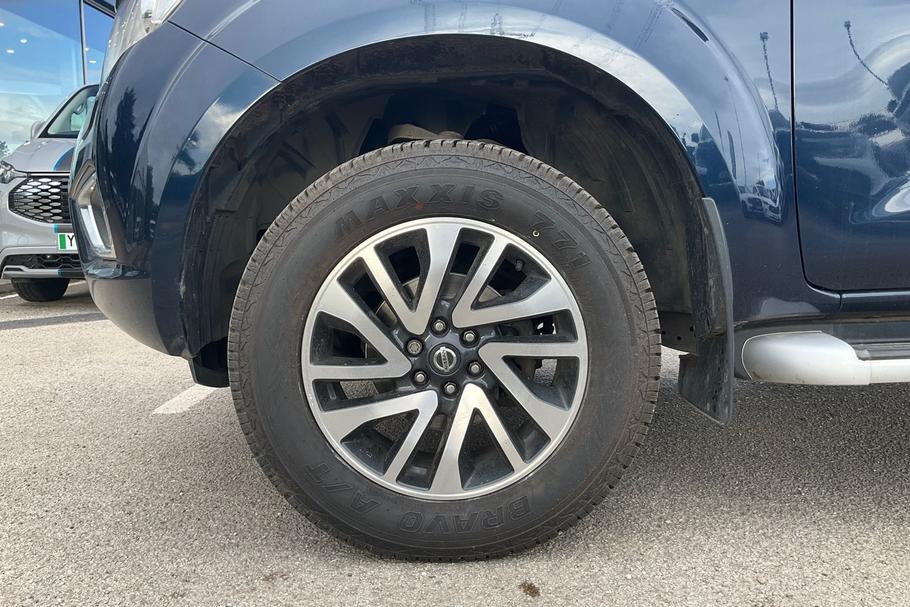 Used Nissan Navara YN18XFG 9