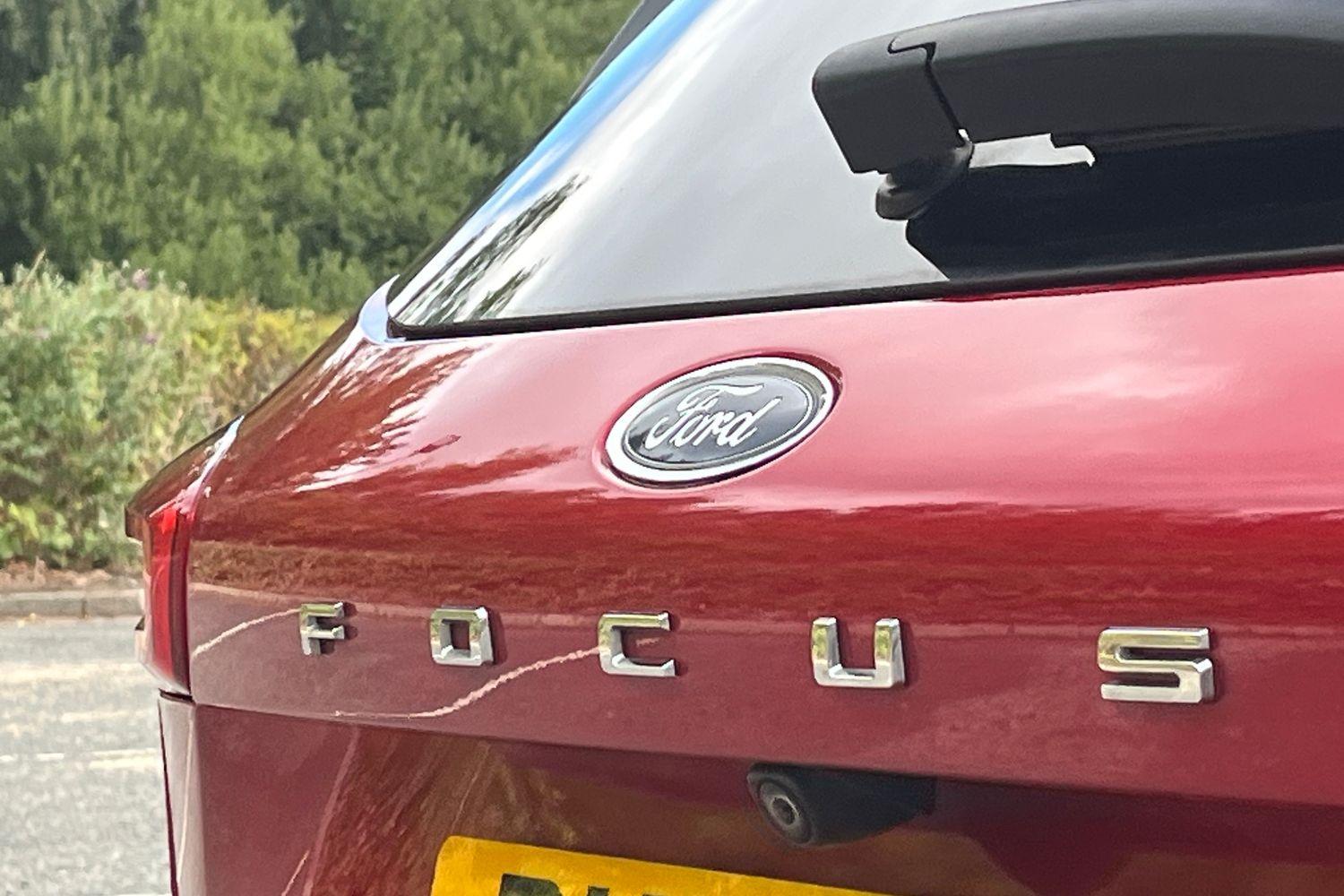 Ford Focus Photo 38