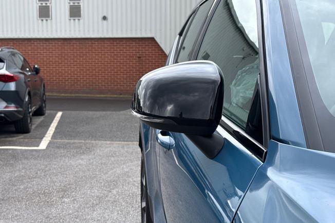 VOLVO Xc40 Photo 20