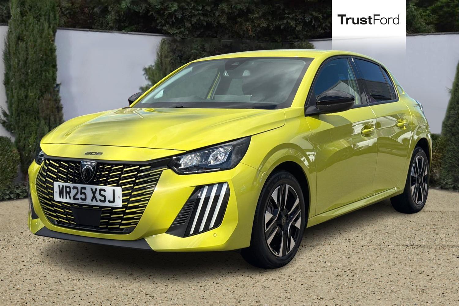 Peugeot 208 Photo 4