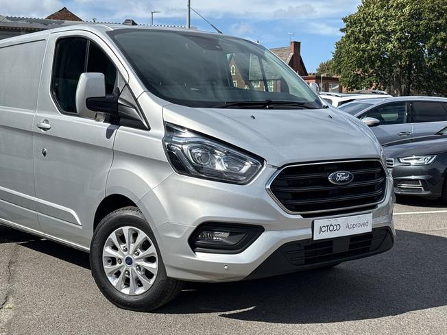 Ford Transit Custom Photo 24