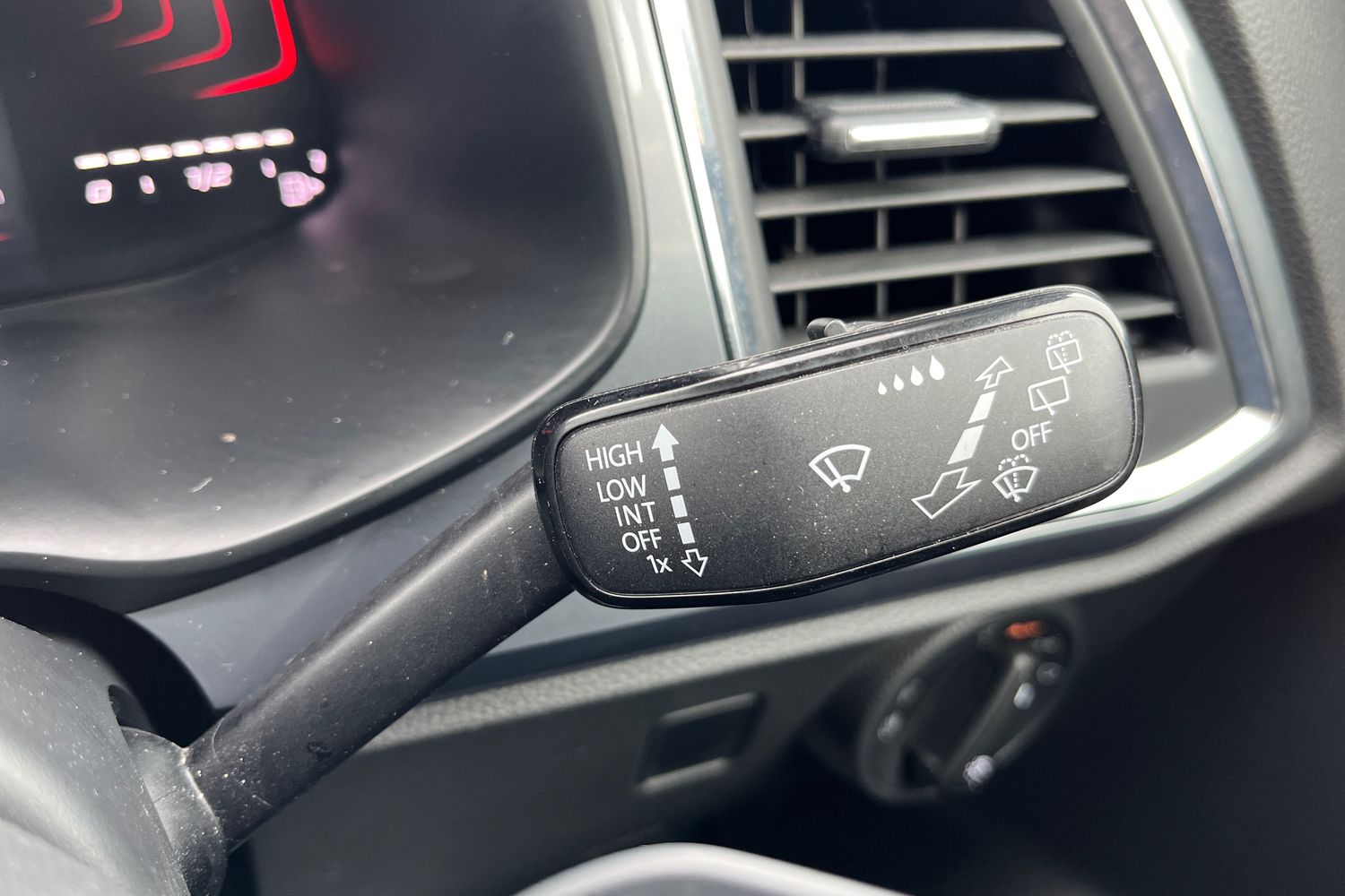 SEAT ATECA Photo 14