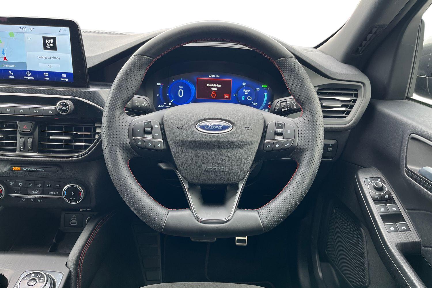 Ford KUGA Photo 10