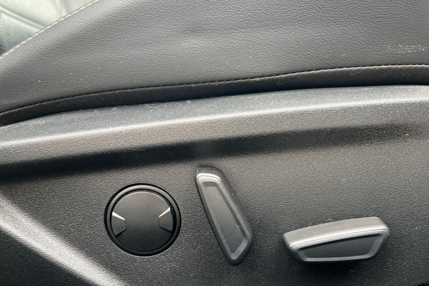 Ford FOCUS Photo 25